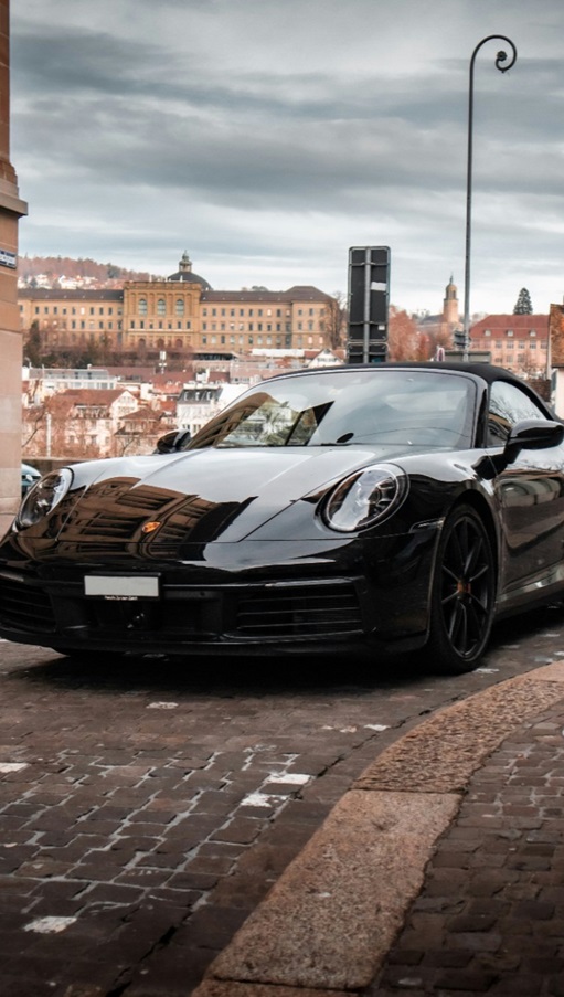 Luxurious car image