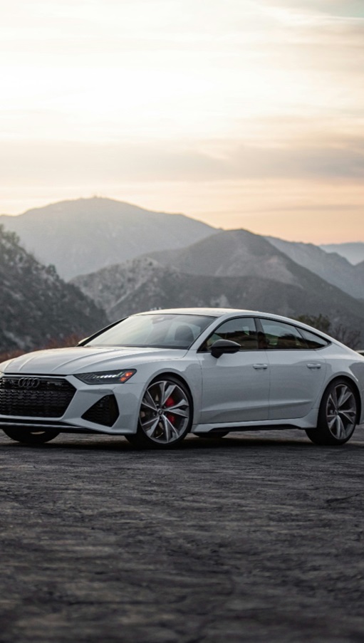 Luxurious car image
